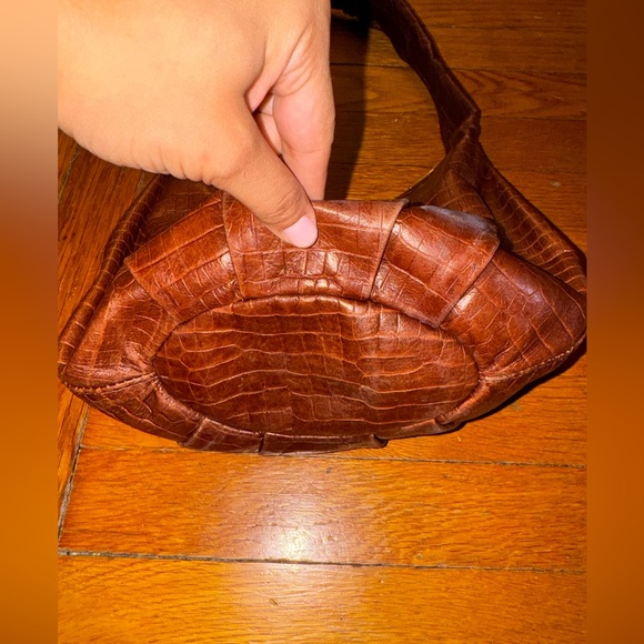 Georgia Jay Cloud Bag in Toffee Croc - Picture 4 of 14